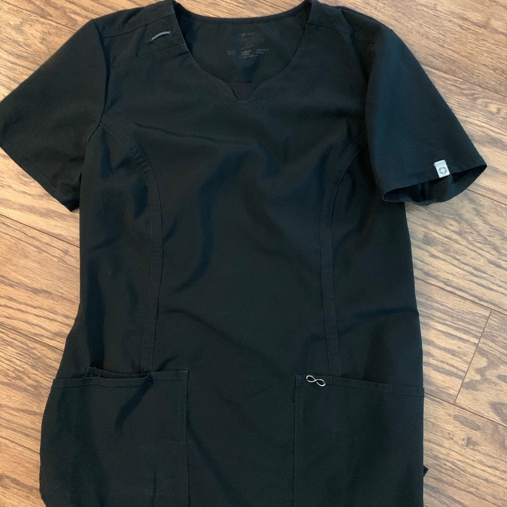 Infinity S scrub top